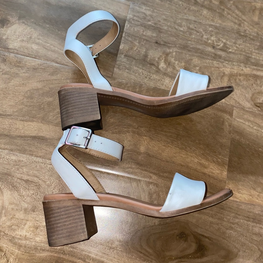 Steve Madden Kemmy Sandal White